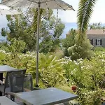 Hotel Les Eucalyptus 3*