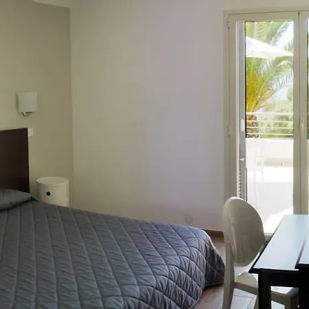 Les Eucalyptus 포르토 폴로