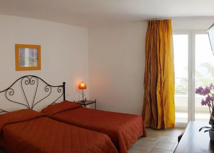 Les Eucalyptus Hotell Porto Pollo