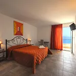 Les Eucalyptus Hotel Porto Pollo