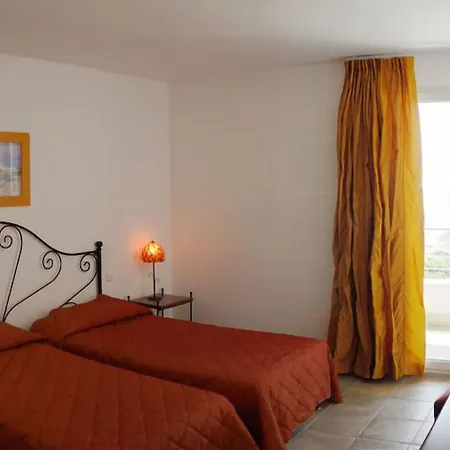 Les Eucalyptus Hotell Porto Pollo