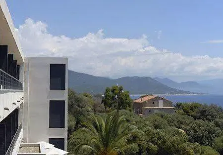 Les Eucalyptus Hotell Porto Pollo