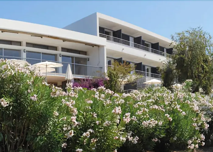 Les Eucalyptus Porto Pollo