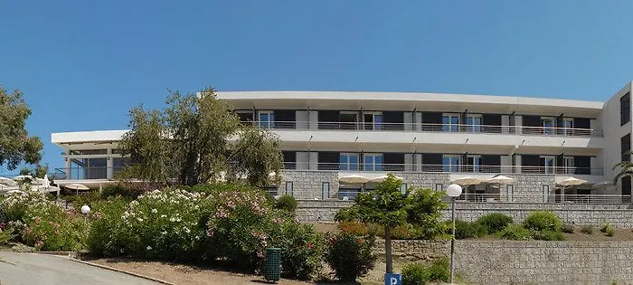 Les Eucalyptus Porto Pollo